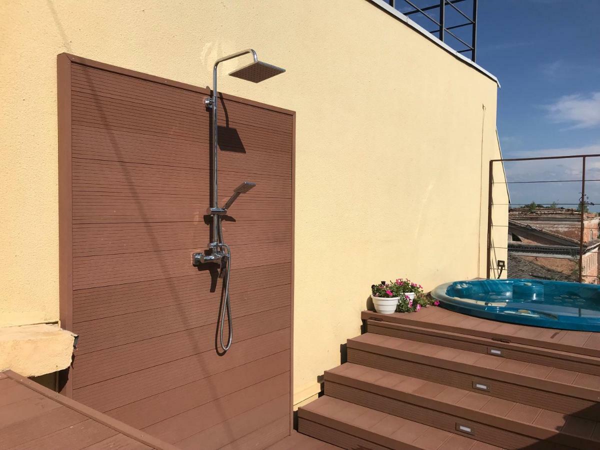 Scandik Apartment Terrace 폴타바 외부 사진